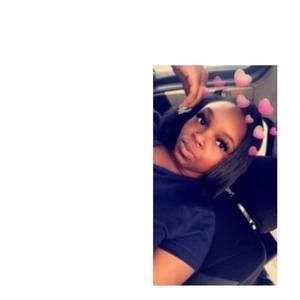 Meet your Posher, Marissa